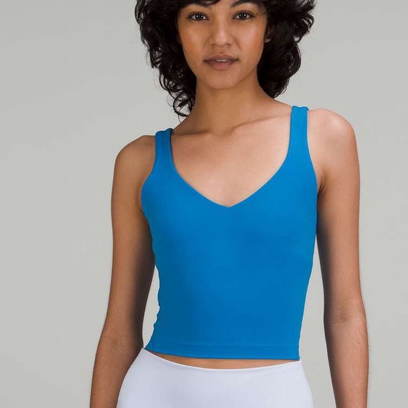 Lulu poolside align tank - Picture 2 of 3